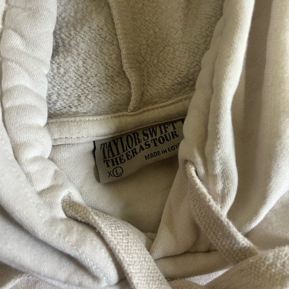 Taylor Swift Eras Tour Beige Hoodie Size XL - Picture 4 of 4